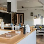 דירה Skyline Premium - Przy Deptaku, Blisko Do Term, Parking Podziemny ילנייה גורה