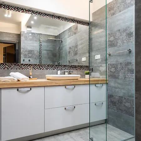 Skyline - Przy Placu Piastowskim I Blisko Term, Widok Na Sniezke, Garaz Podziemny By W Karkonoszach