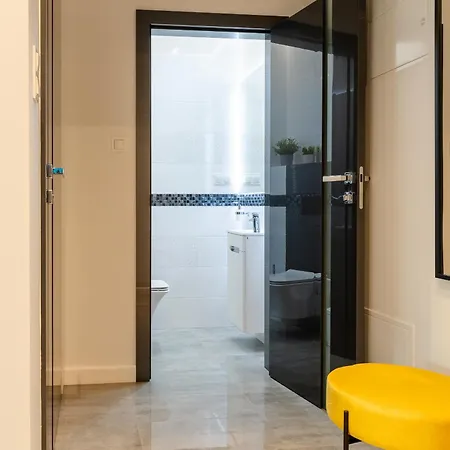 Apartmán Skyline Premium - Przy Deptaku, Blisko Do Term, Parking Podziemny Jelení Hora