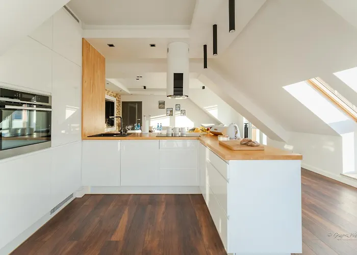 Appartamento Skyline - Przy Placu Piastowskim I Blisko Term, Widok Na Sniezke, Garaz Podziemny By W Karkonoszach Jelenia Góra