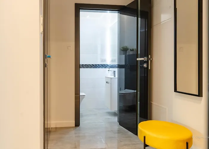 Appartement Skyline - Przy Placu Piastowskim I Blisko Term, Widok Na Sniezke, Garaz Podziemny By W Karkonoszach *